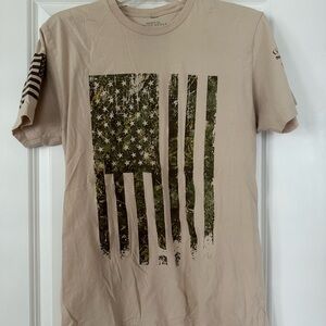 Men's Tan Graphic T-Shirt